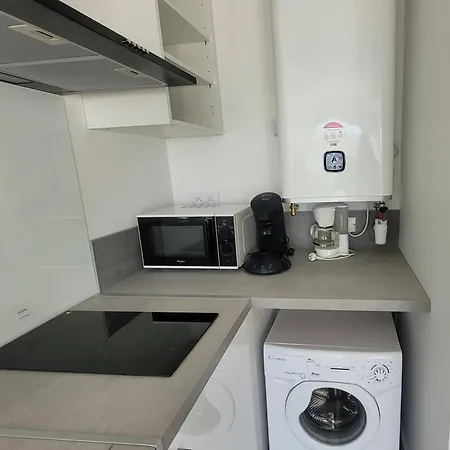 Neuf Et Elegant Avec Clim Apartamento