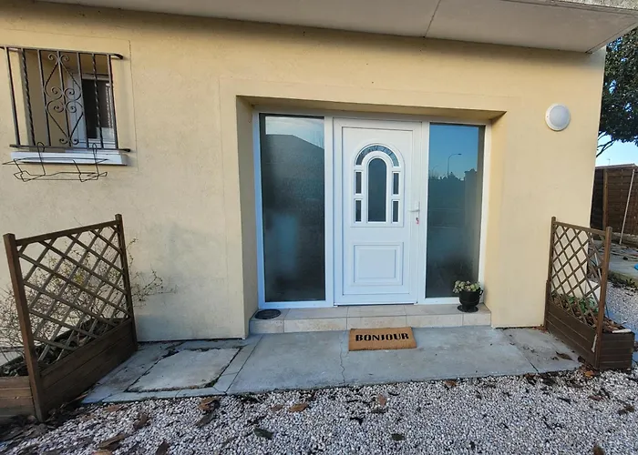 Neuf Et Elegant Avec Clim شقة