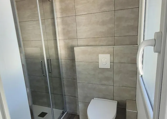 Neuf Et Elegant Avec Clim *